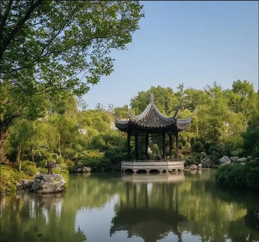 自贡夏菡餐饮有限公司