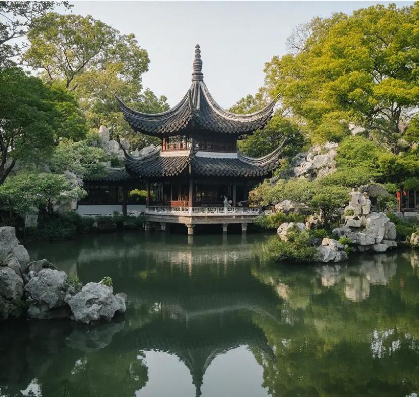 自贡夏菡餐饮有限公司